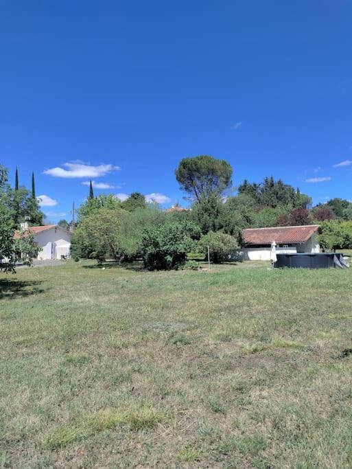 דירות אוש Chez Chapelle In The Heart Of The Gascony With Pool And Hot Tub מראה חיצוני תמונה