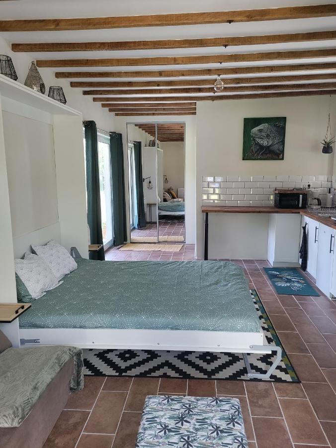 דירות אוש Chez Chapelle In The Heart Of The Gascony With Pool And Hot Tub מראה חיצוני תמונה